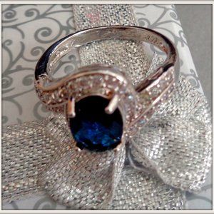 BLUE SAPPHIRE LADYS 925 STERLING SILVER RING S 9